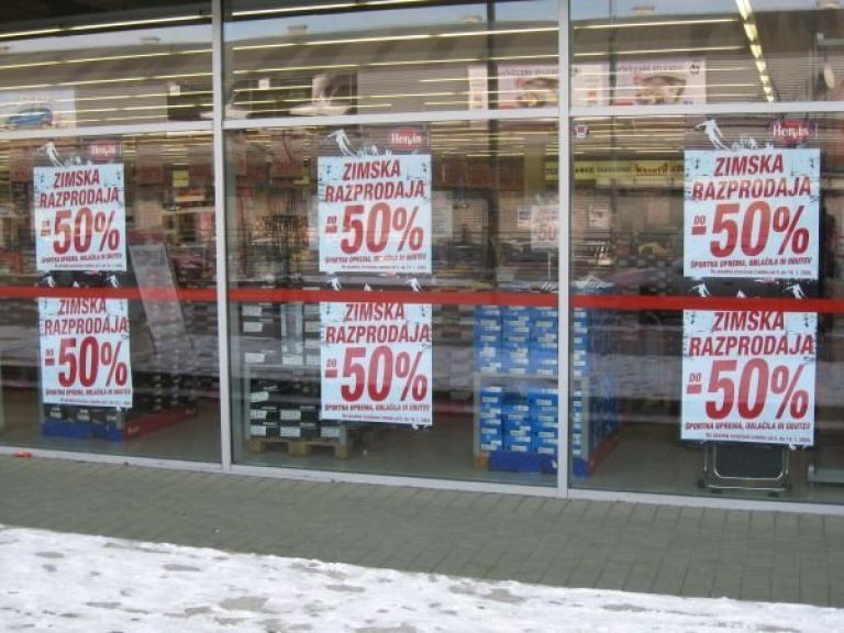 razprodaja_lokalno.jpg