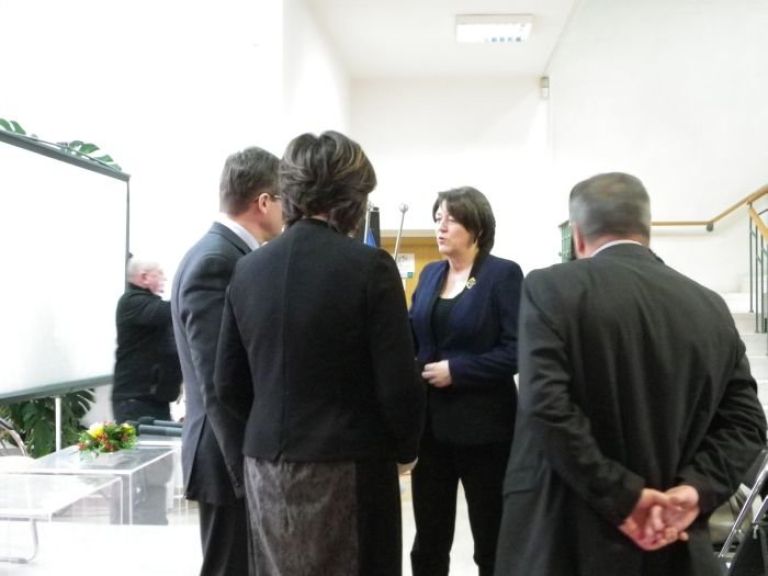 obisk_violete_bulc_001.jpg