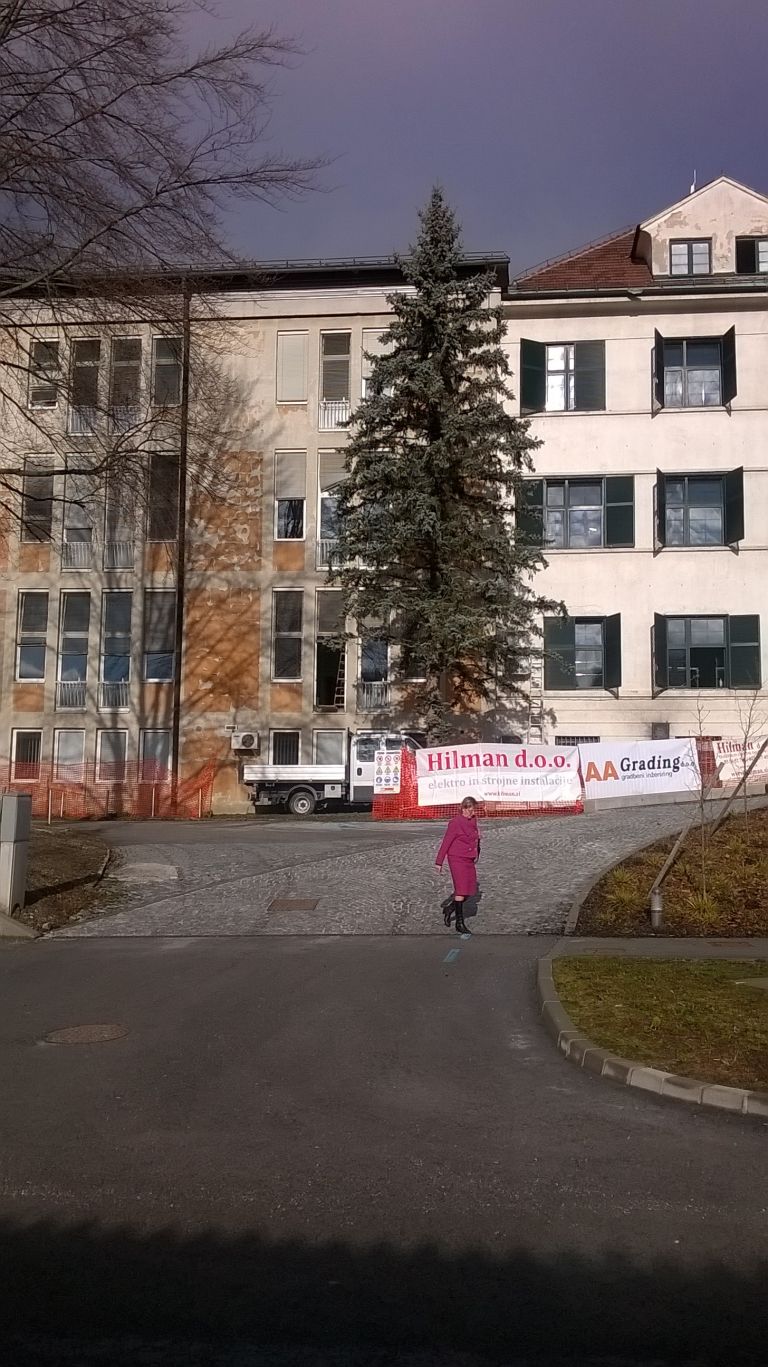 Trbovlje bolnišnica dela.jpg