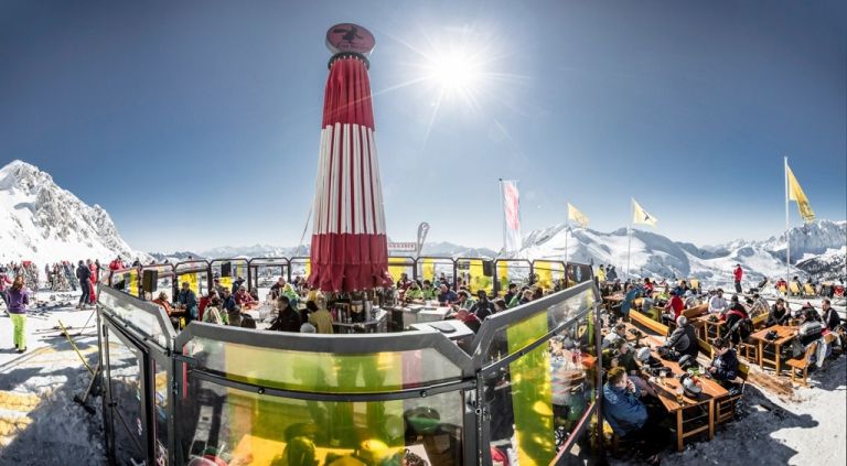 Sonnenskilauf-Genuss-Nassfeld-Oesterreich-01-web (1024x564).jpg