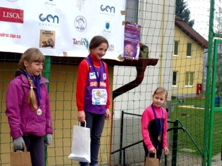 _1__krmelj_zala_deklice_2008___08.jpg