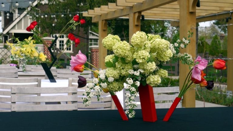 magnetic-vase-3.jpg