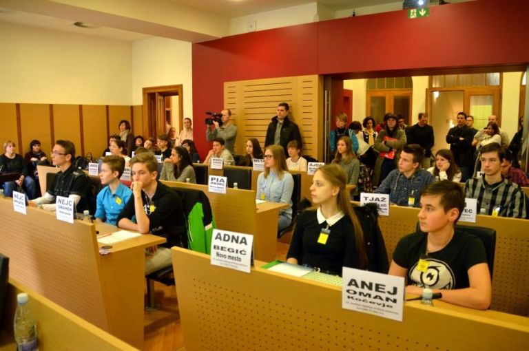parlament___1.jpg