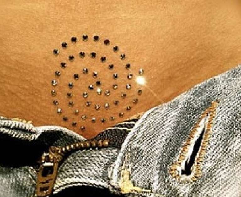 vajazzling.jpg