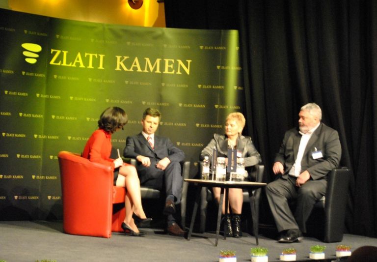 zlati_kamen_podelitev_23marec2016__11_.jpg