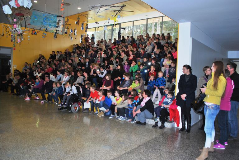 materinski_dan___avla_06.jpg