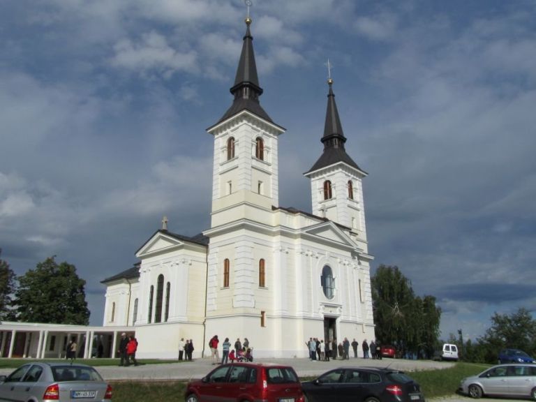 _zaplaz_cerkev__skofija.jpg