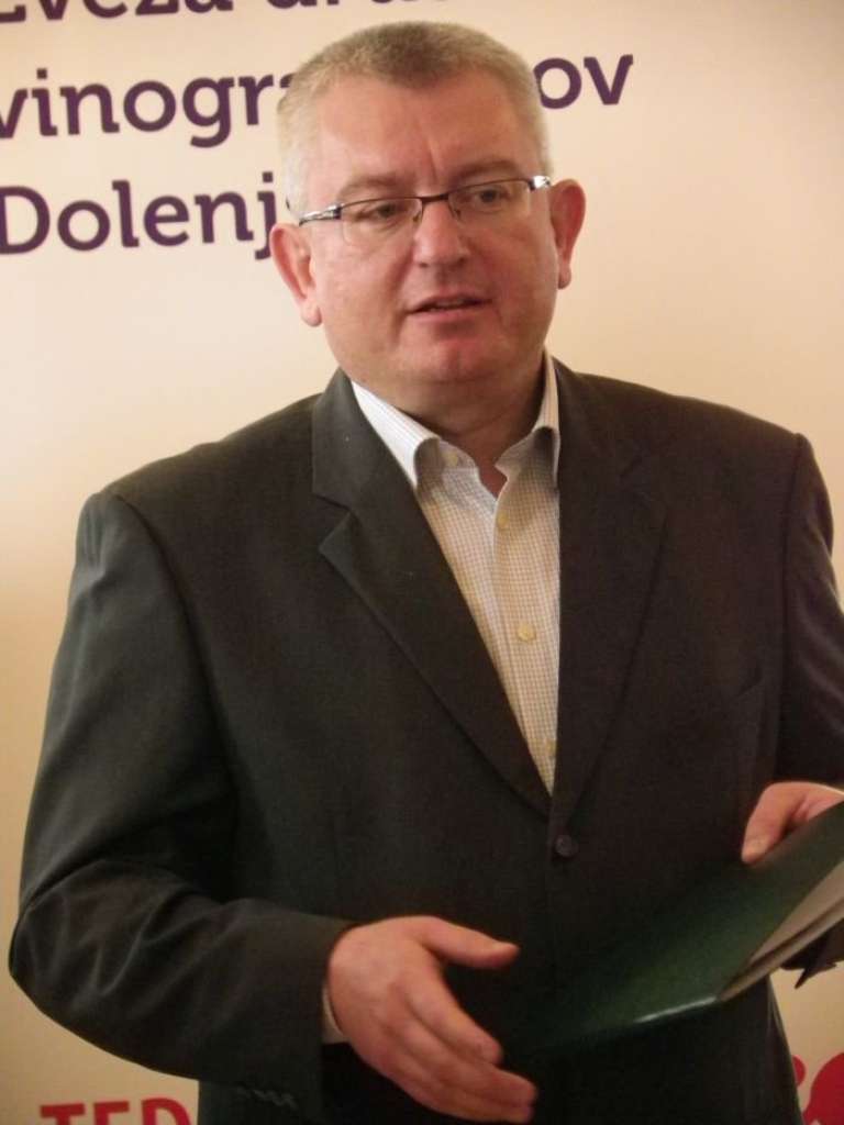ocenjevanje_vin_011.jpg