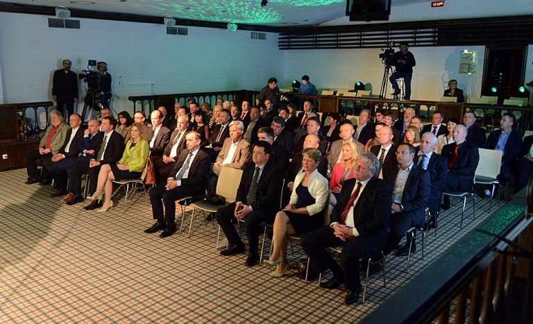 vk___1_publika_na_javnem_snemanju_okrogle_mize___800te_oddaje.jpg