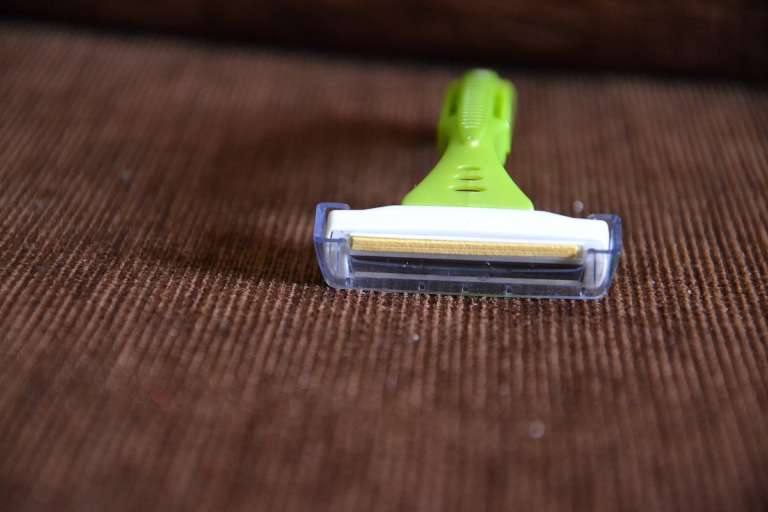 shave-360313_1920.jpg