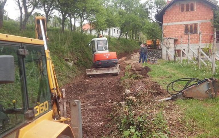 s_gradja_2.jpg