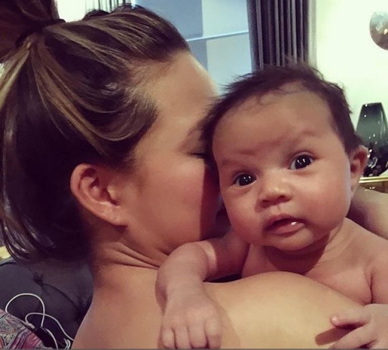 Chrissy Teigen.jpg
