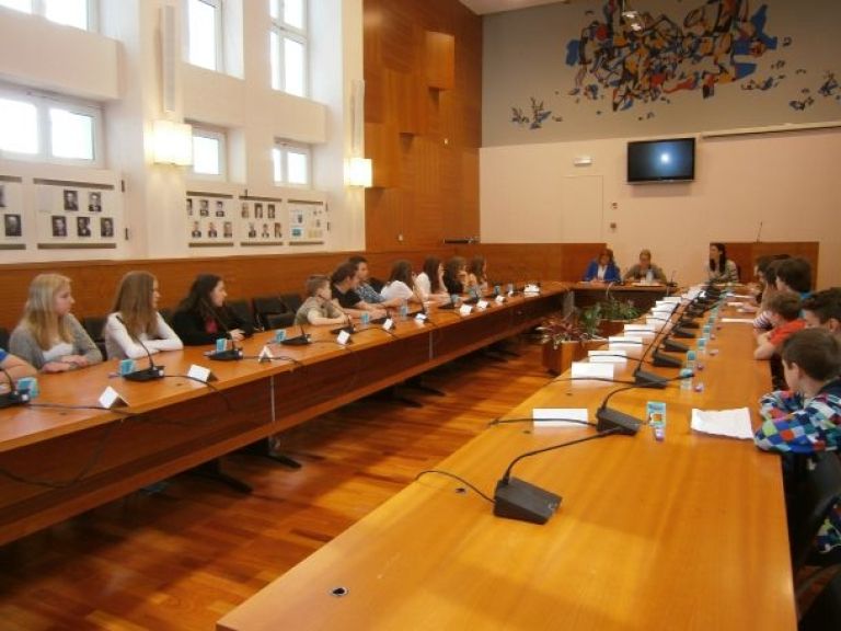 otroski-parlament-2015.jpg