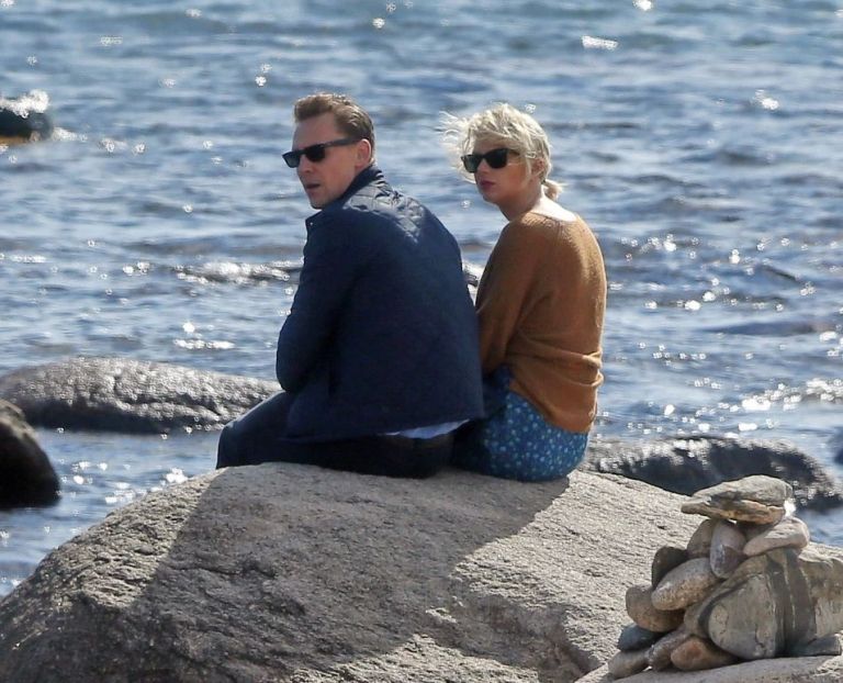 Taylor Swift, Tom Hiddleston 6.jpg