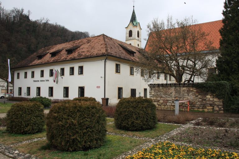 valvasorjeva_knjiznica.jpg