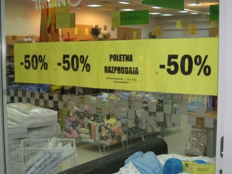 poletna_razprodaja.jpg