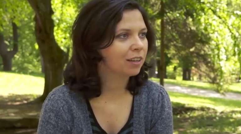 Karmen Švegl.jpg
