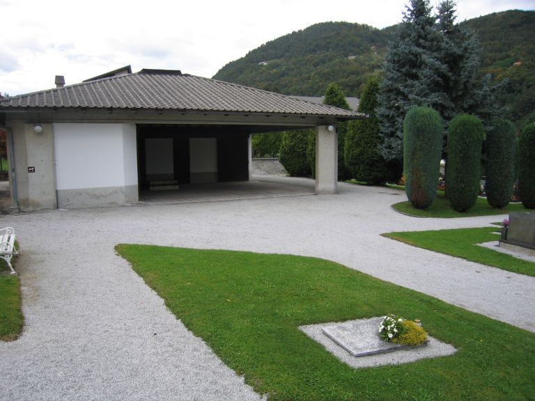Radeče pokopališče.jpg