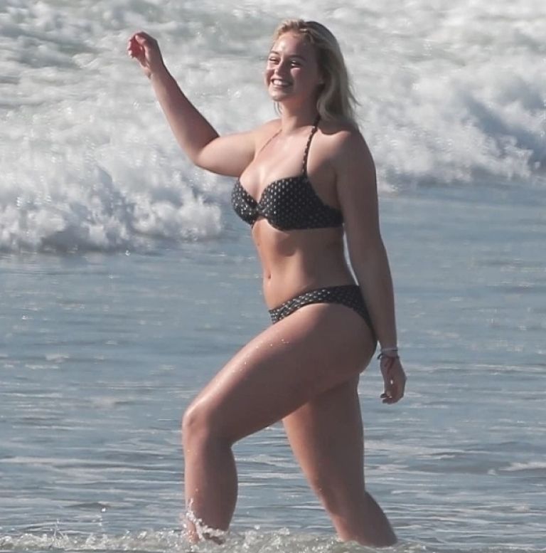 Iskra Lawrence.jpg