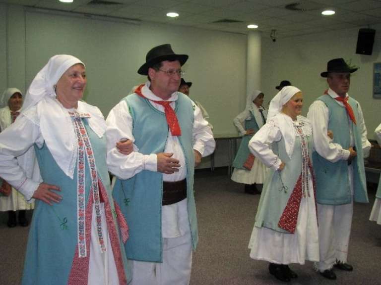 raz008.jpg