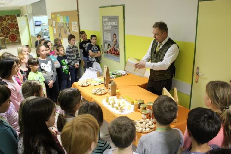 _oobisk_cebelarja.jpg