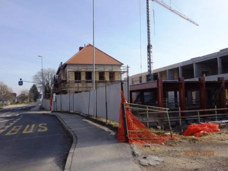 stavba_stare___ole_in_nova___ola_ter_telovadnica.jpg