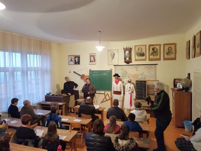 _glava.jpg