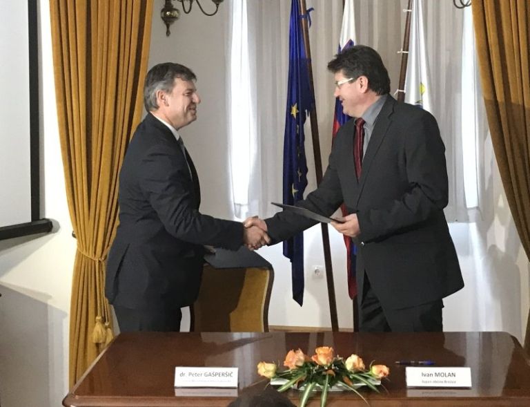 podpis_protokola_brezice23.jpg