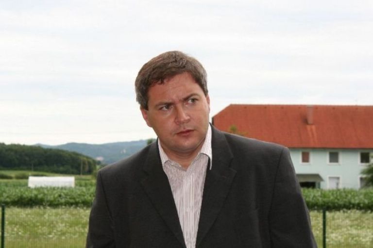 minister_zidan.jpg
