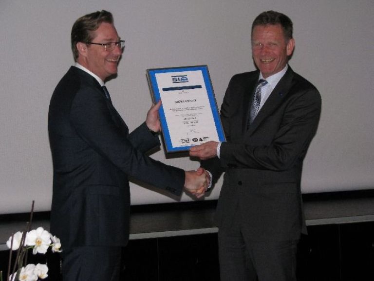 certifikat001.jpg