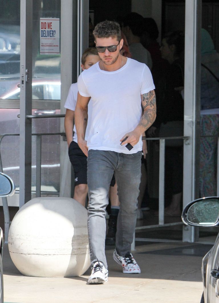 ryan phillippe.jpg