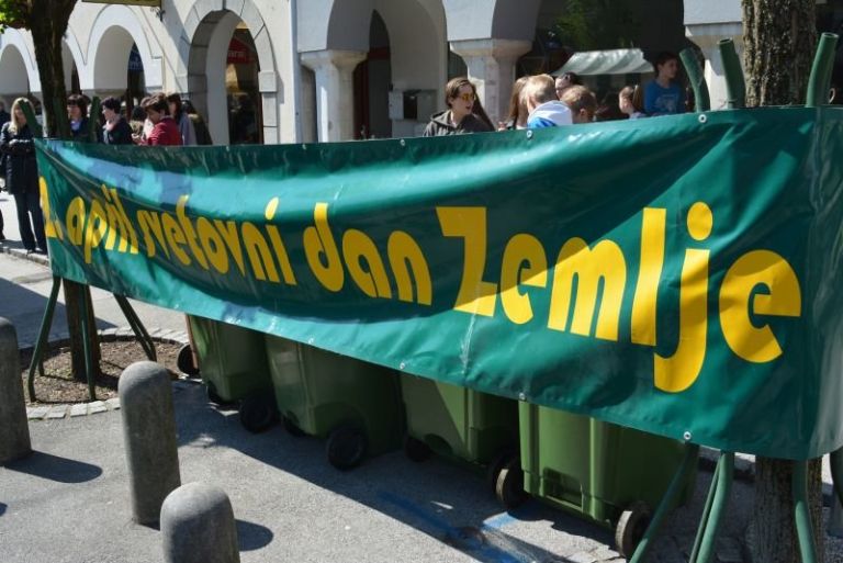 danzemlje_000.jpg