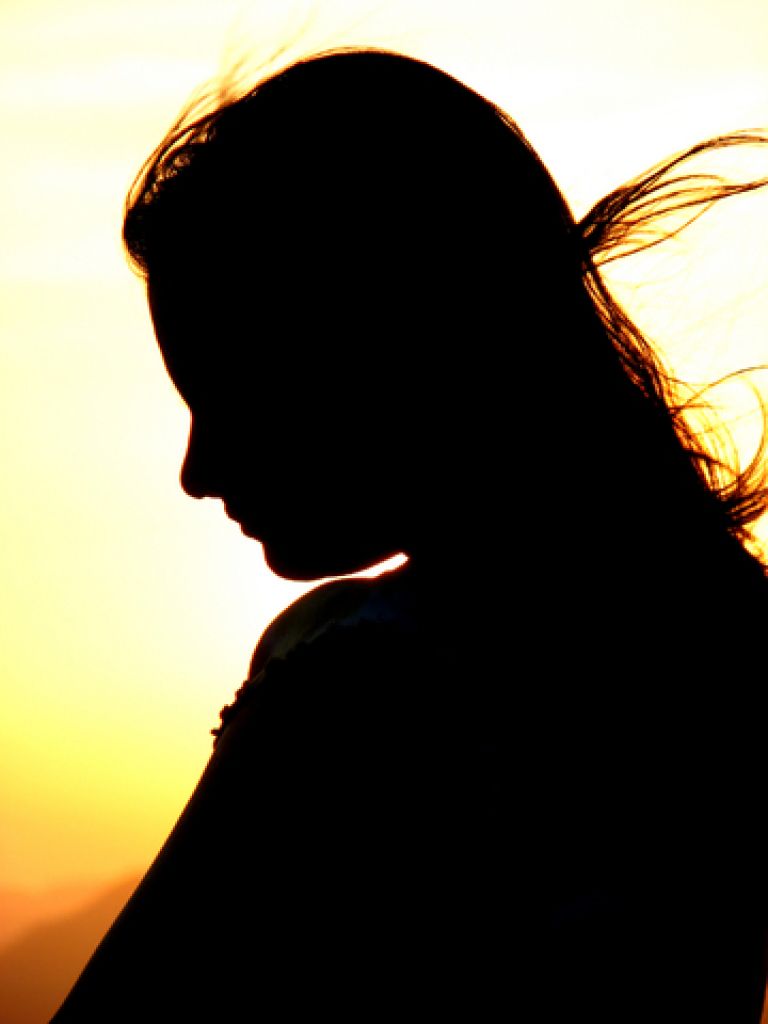 sad-woman-silhouette.jpg