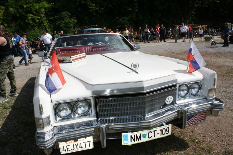 naslovnd.jpg