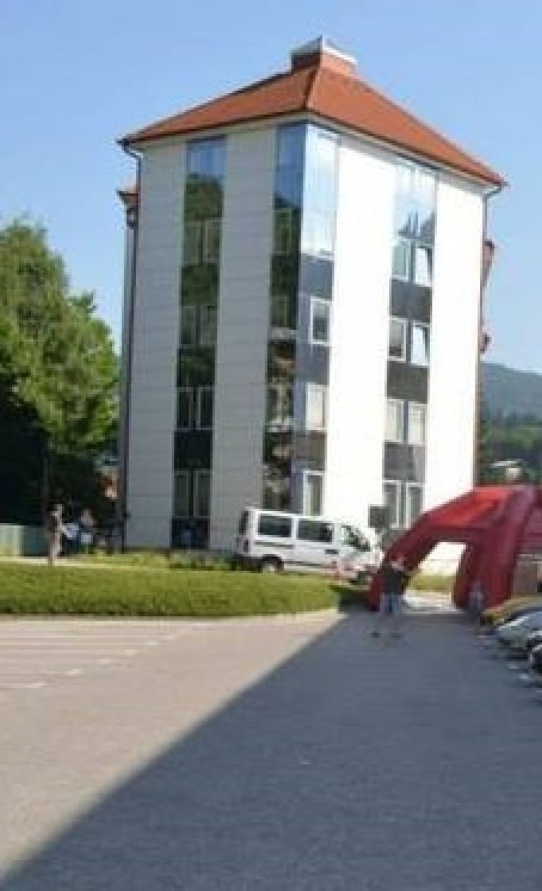 mestni trg.jpg
