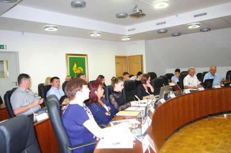 sentj_005_0001.jpg
