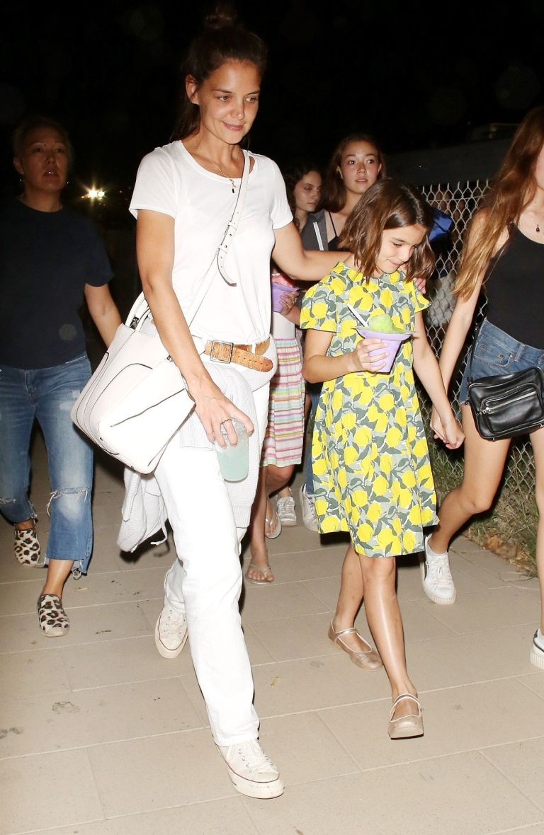 suri cruise 1.jpg
