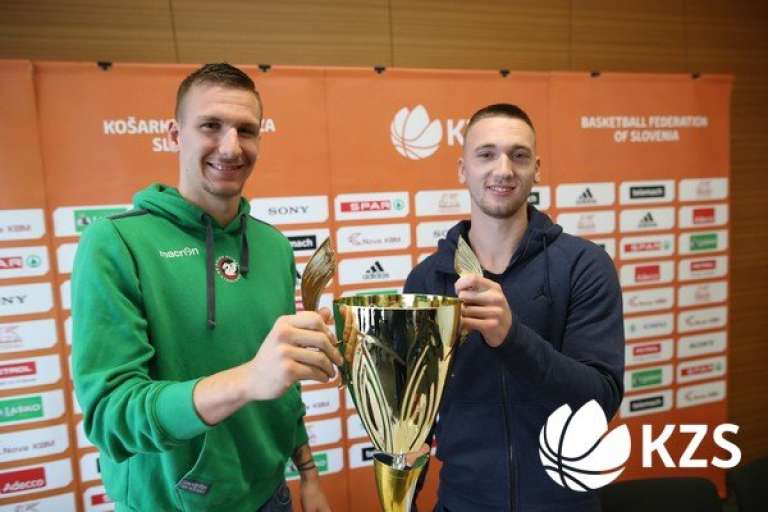 novinarska_konferenca_superpokal_2017_petrol_olimpija___krka_15.jpg