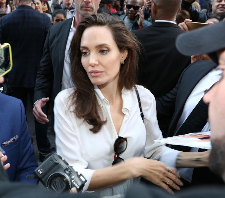 angelina jolie.jpg