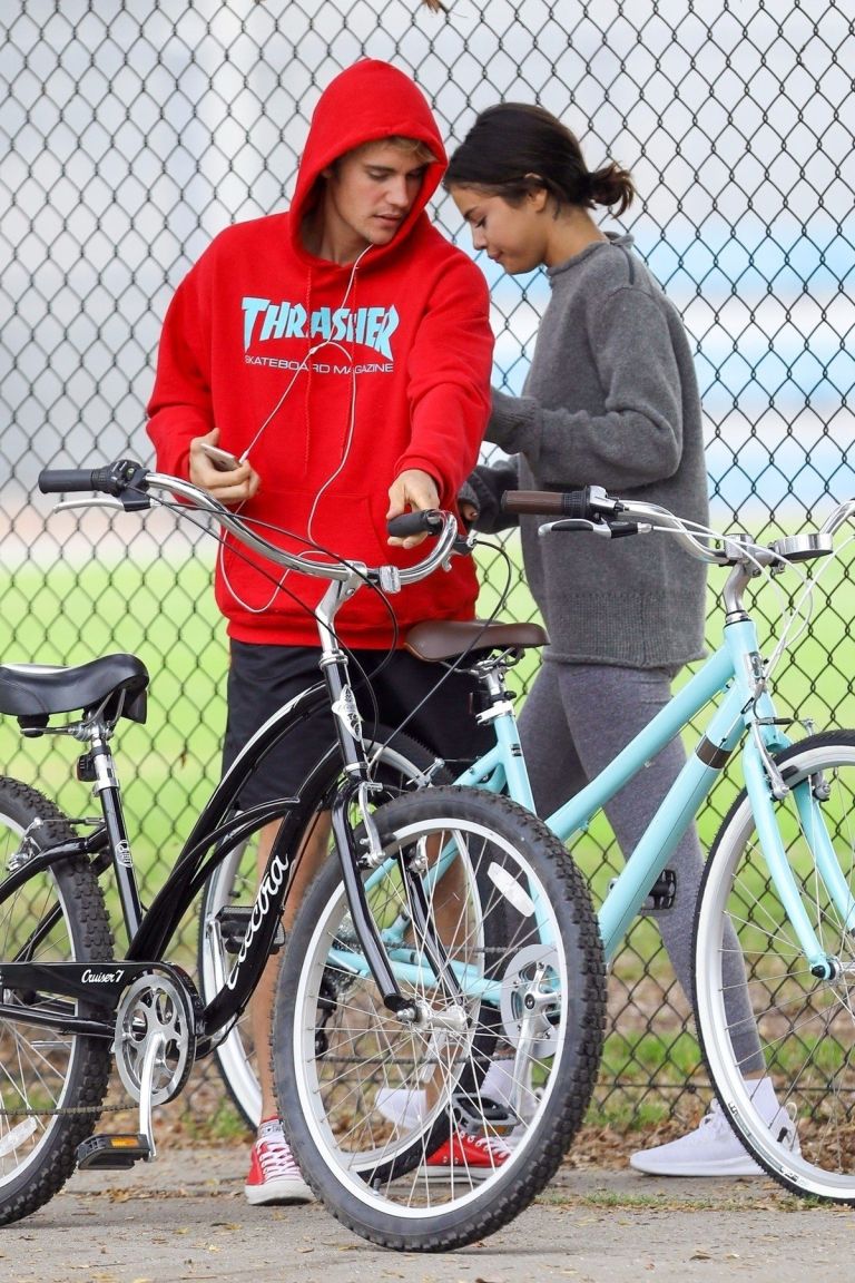 justin bieber, selena gomez