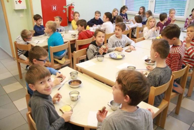 zajtrk_001.jpg