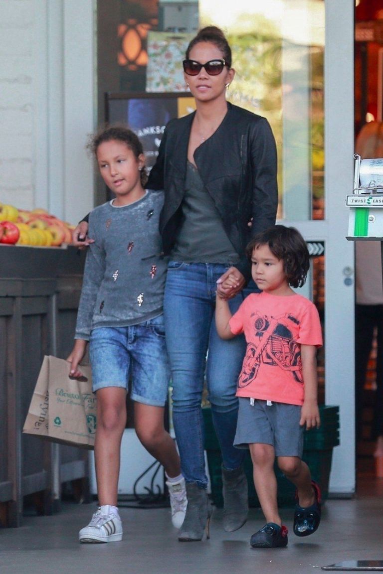 halle berry.jpg
