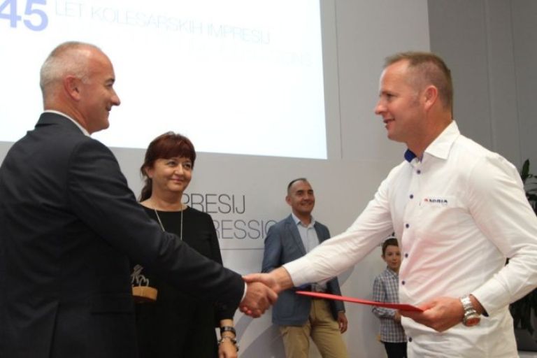 adria_mobil_45_let___20.jpg