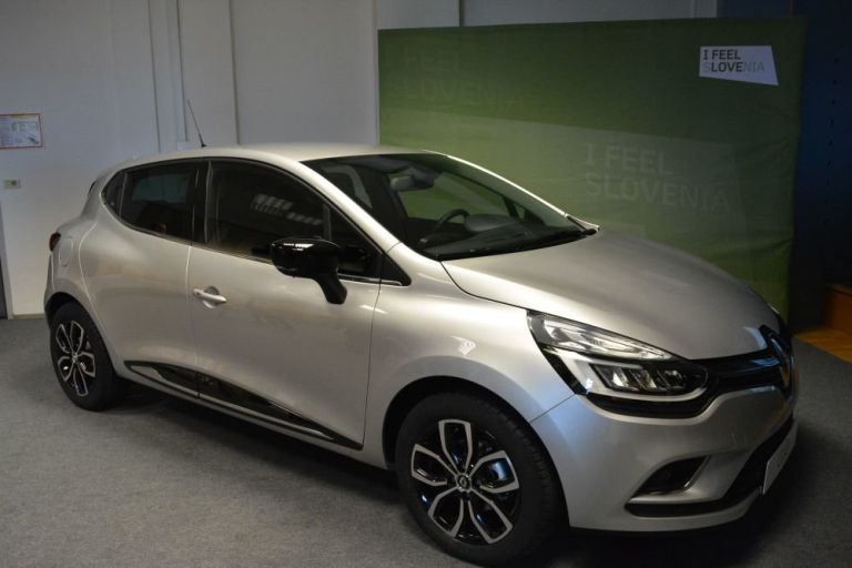 clio_10.jpg