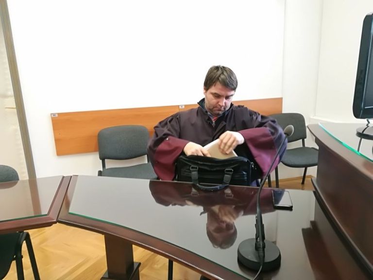 rozman_s.jpg