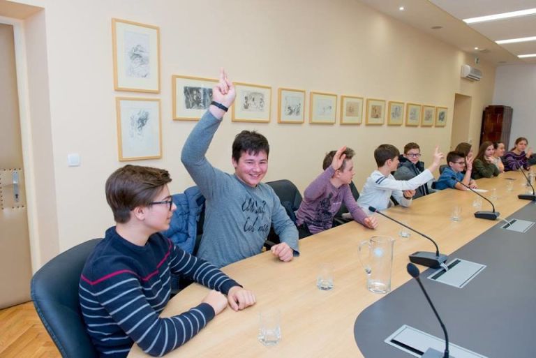 otroski_parlament___6.jpg