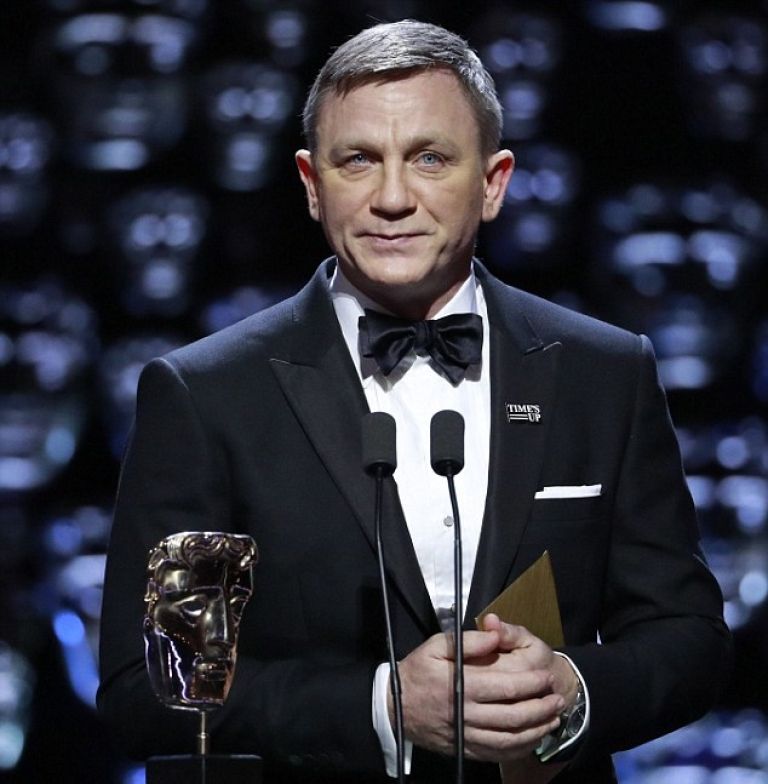 Daniel Craig bafta 2018.jpg