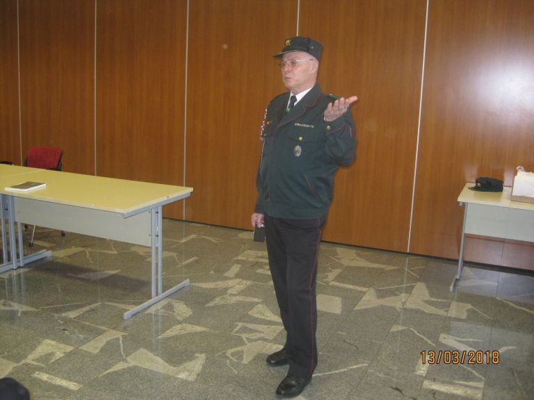 veterani_pri_ucencih___1.jpg