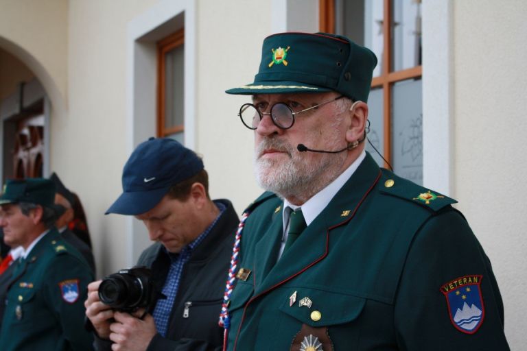 nalsovgcx_000.jpg