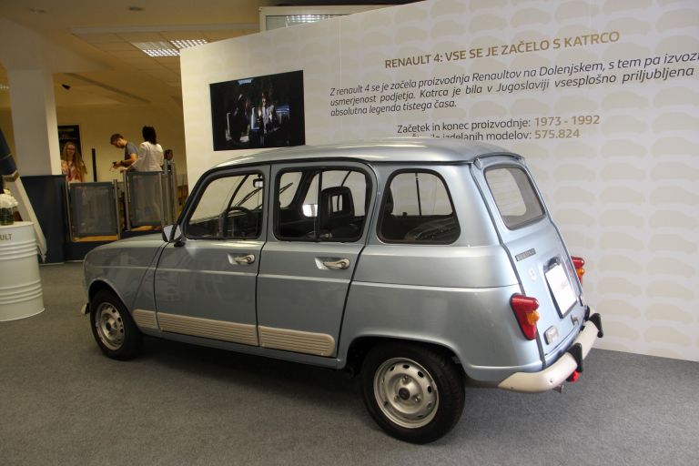 revoz_4_milijone_02.jpg